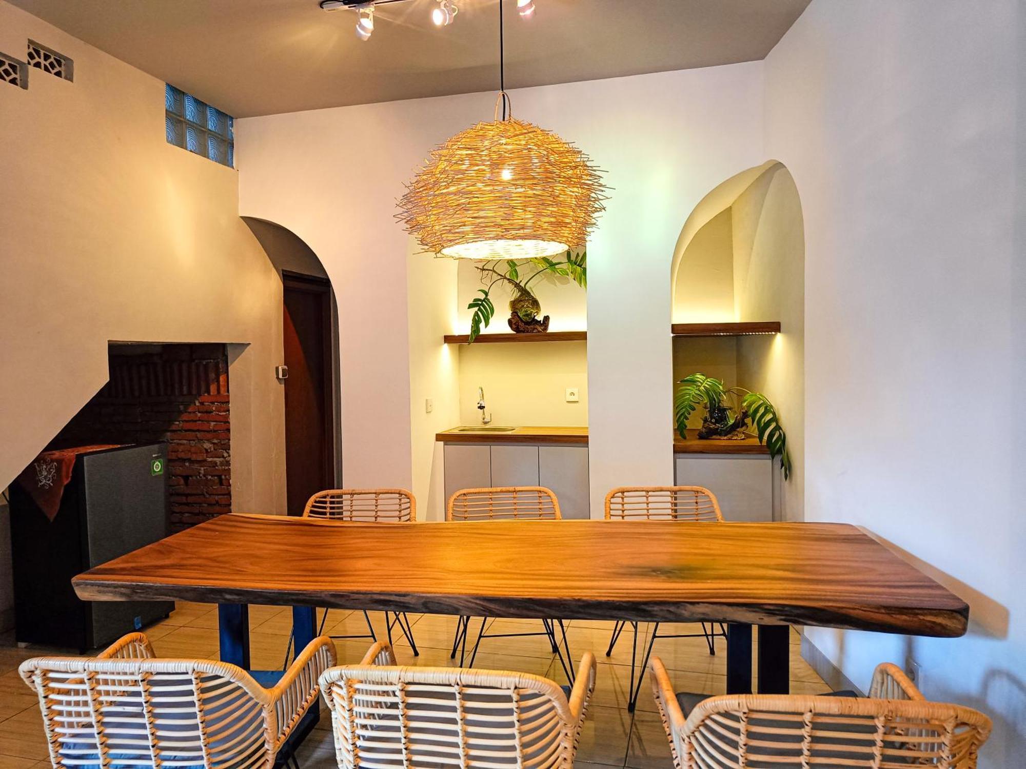 Nobody Inn Bali At Arya Guest House อูบุด ภายนอก รูปภาพ